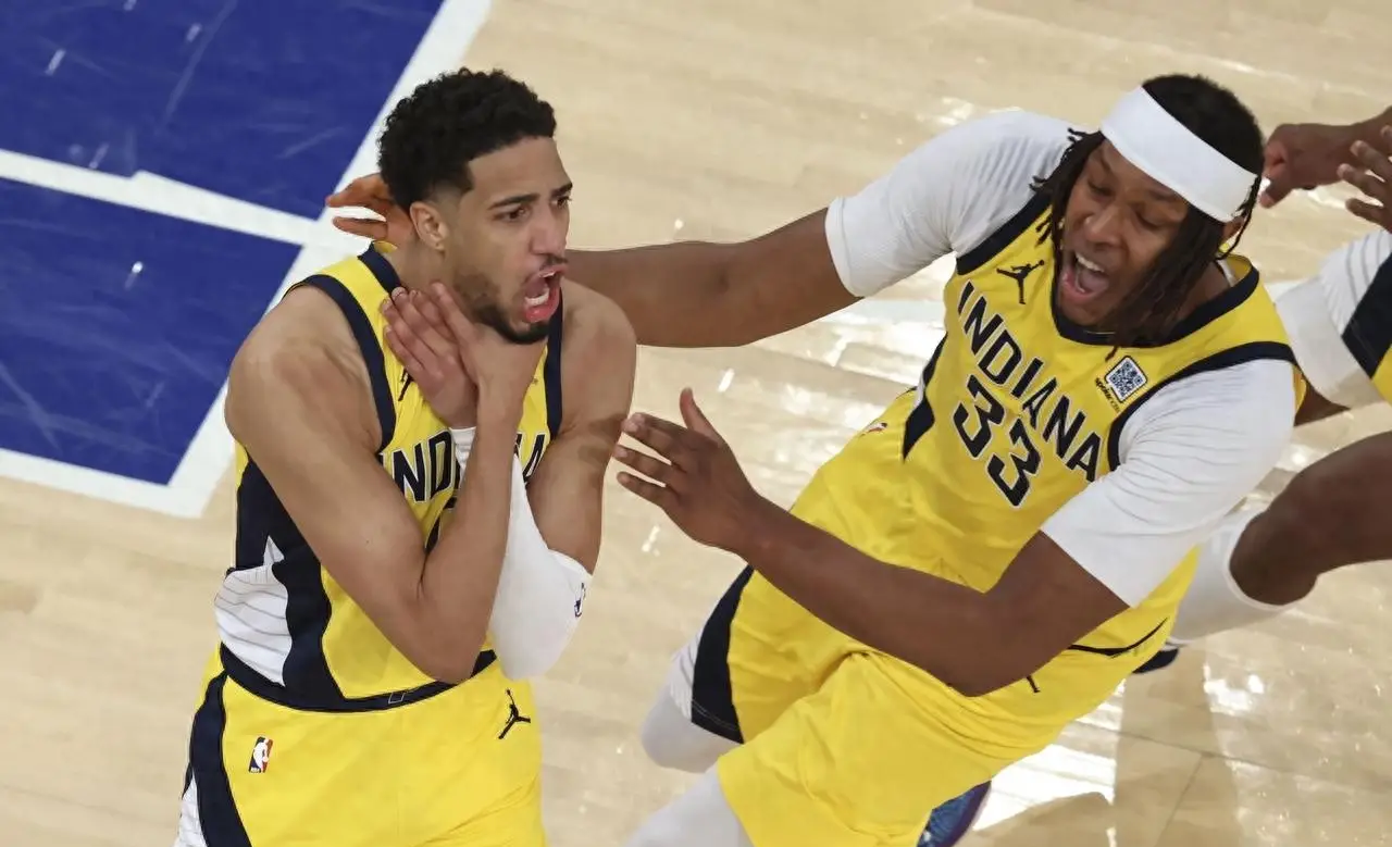 包含西亚卡姆在中国队比赛中比赛规则变更，险胜引发热议！气势如虹延续的词条