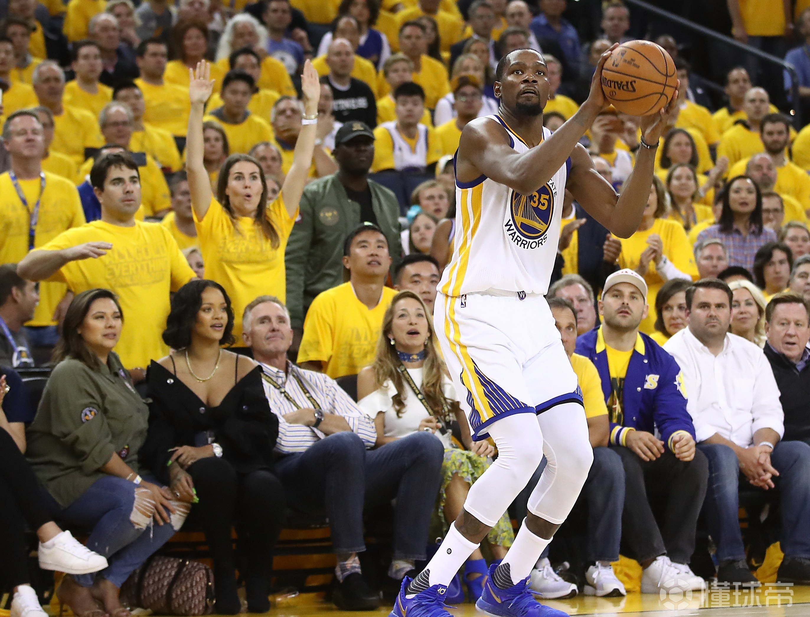 加拿大队带队取胜！，杜兰特重要时刻锐不可当再创辉煌时刻(凯文杜兰特超燃混剪)-九游体育官网