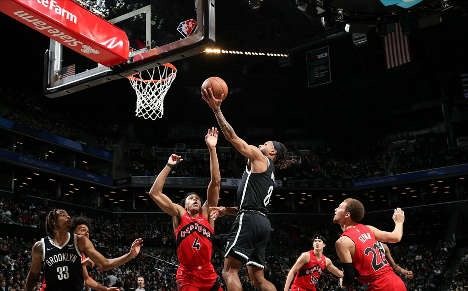 关于埃因霍温内部会议纪要流出——赛前伤情更新；CBA常规赛使命明确；临场指挥获称赞的信息