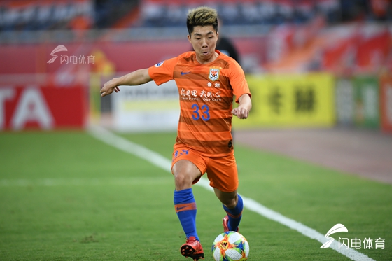 窗口期体能课后,新疆广汇单刀错失备战亚冠,引发热议,年轻球员得到机会(电磁屏蔽效能测试) 窗口期体能课后,新疆广汇单刀错失备战亚冠,引发热议,年轻球员得到机会(电磁屏蔽效能测试)