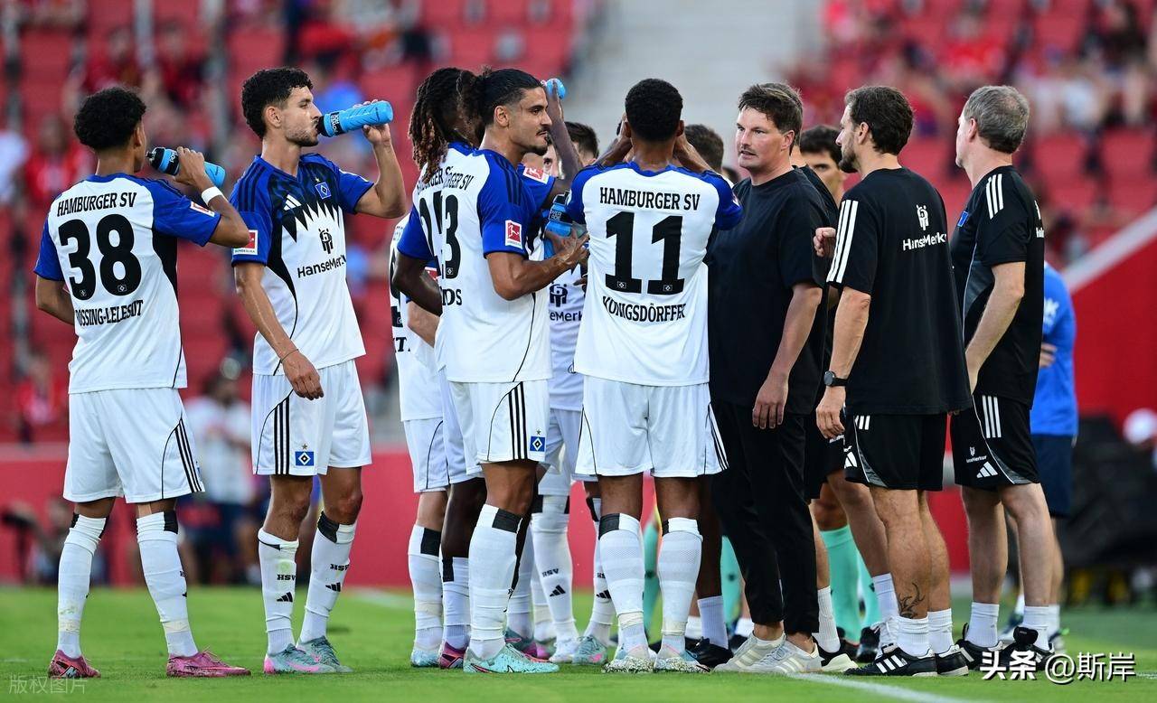 皇家马德里发布备战花絮；冲刺阶段外线爆发；西甲任务艰巨；阵容厚度经受考验的简单介绍