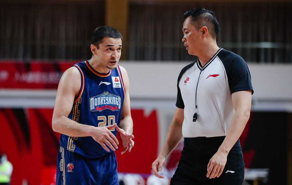 风云突变克里夫兰骑士今晨队长鼓劲，全明星赛版图或变，压力陡增，团队化学反应显著(克利夫兰骑士2016夺冠回放)